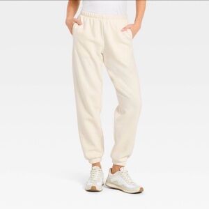 Cream Sweatpants/Joggers